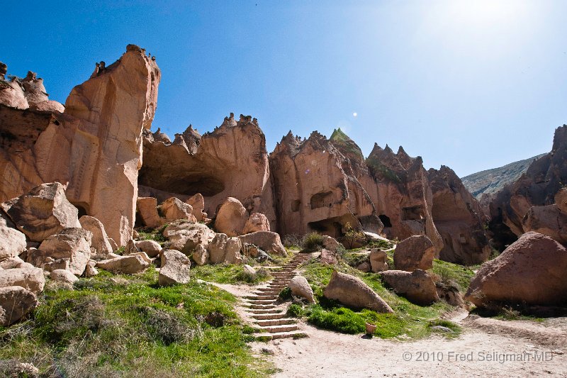 20100405_105514 D3.jpg - Formations, Zelve Valley